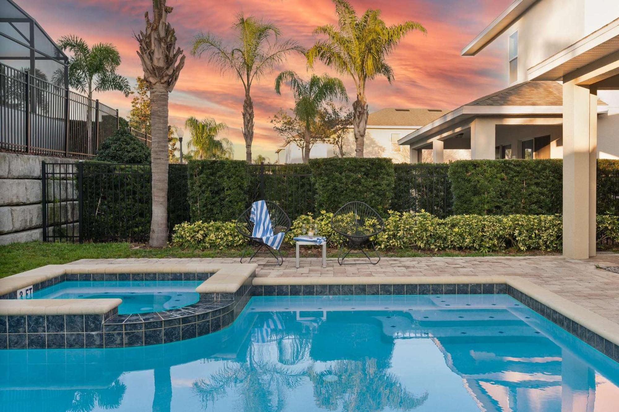 Private Heated Pool Billiard Lounge 6mi To